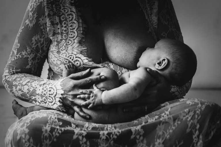 武汉试管婴儿助孕生子费用是多少？附费用明细！