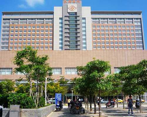 中国奶粉市场中哪些品牌位列前十强？